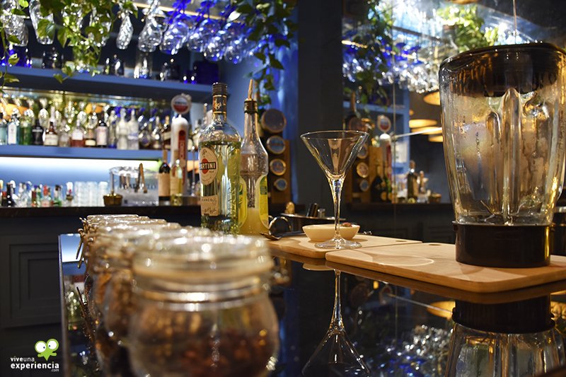 V1Experiencia's tweet photo. En Don Diego saben perfectamente el significado de la palabra fusión, minimalismo japonés con los sabores de Perú
.
#viveunaexperiencia #experiencia #marbella #costadelsol #food #restaurant #restaurante #gastronomia #delicious https://t.co/UuI1rxZip1