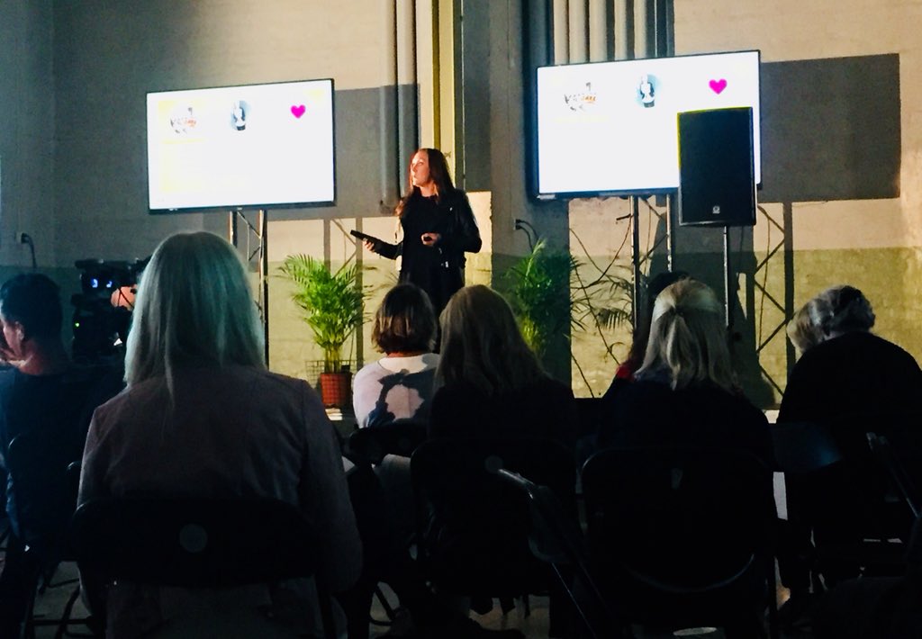 DNA-direktør i ice Mette Hopsdal snakker om hvordan de jobber med relasjonskompetanse. #CultureLAB18 #GPTW