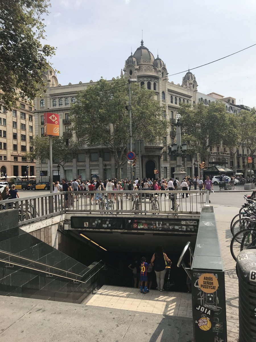 Hola Las Ramblas.... @VioletteRecords <a href="/shacknet_/">shacknet</a> <a href="/NothingvilleM/">Paul Fitz #MDANT</a> <a href="/Michael_Head_/">MH</a>