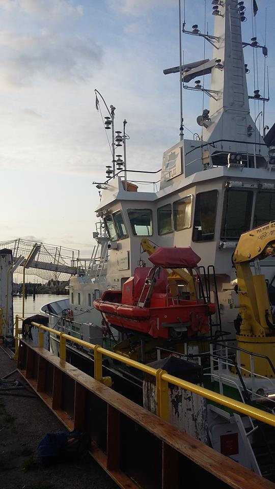 CompendiumVliz's tweet photo. Compendium voor Kust en Zee vaart vandaag mee met #RVSimonStevin #VLIZ #Research #Noordzee #CompendiumKustenZee https://t.co/ob97qOoQyc