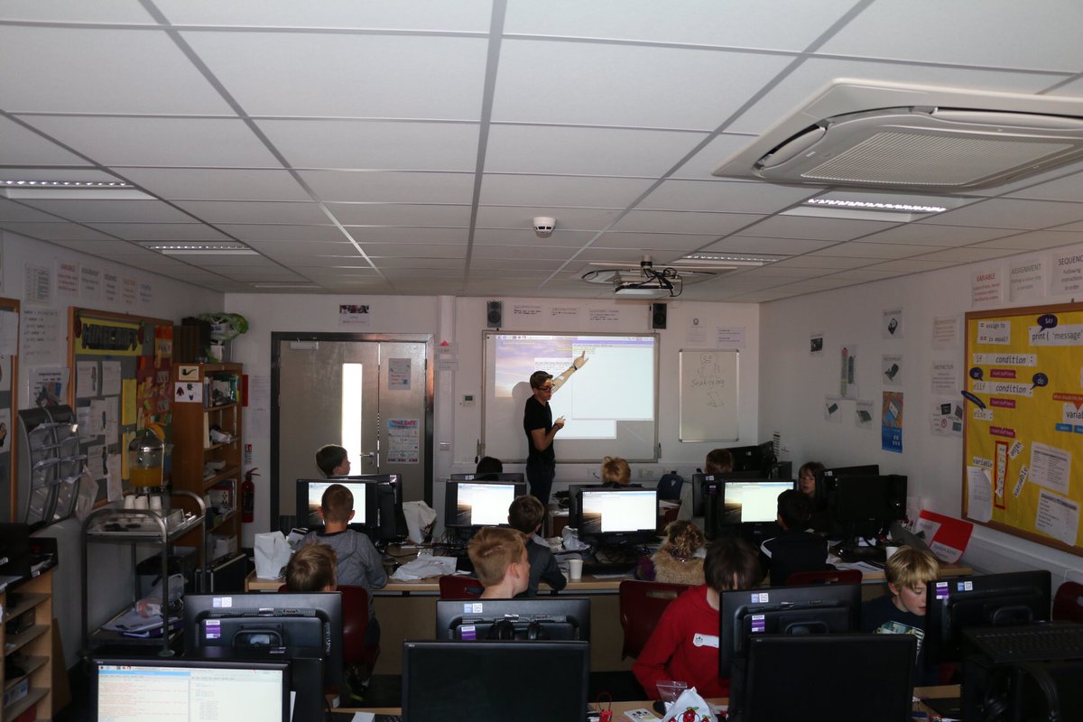 AKS_PiCamp's tweet photo. Today is Programming Minecraft! Today's challenge is to control LED’s using Minecraft and Python. @AKSSchool @AKSComputing #Raspberry_Pi #mcpi #minecraft #PiCamp https://t.co/0Pax5H5rro