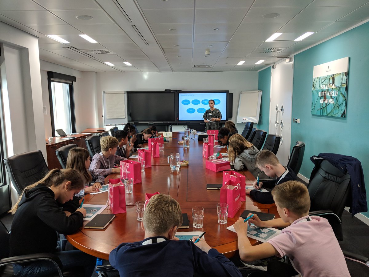melhayes1's tweet photo. @jackthompson_45 we launched our UK #WorkInsight programme today.
Thanks for your help and ideas 👏 https://t.co/XTbNqSjqYv