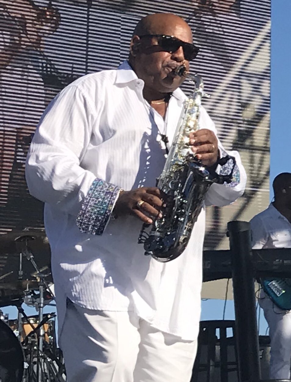 Happy Birthday to one of the greatest artists I have ever seen play, Mr. Gerald Albright 