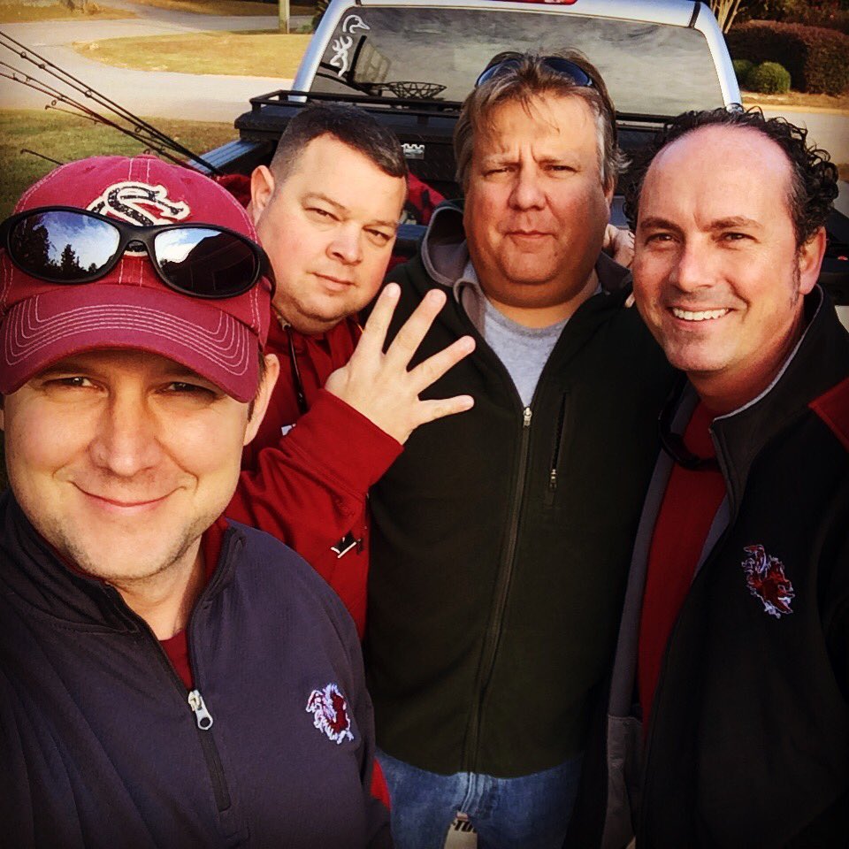 thee4horsemenSC's tweet photo. Guess who’s on twitter now @brettrutland @TheeRustyCage @gridchaser @metalelvisrules @GamecockFB #hellyeah https://t.co/uz5lw30zzz