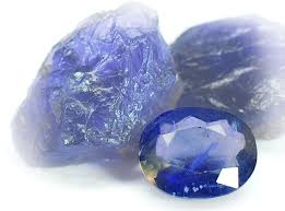 AichaMera's tweet photo. #geology #topaze #amethy #cordierite #emraude #precious #beautiful #rock #labradorite https://t.co/XKYh9GcQ0W