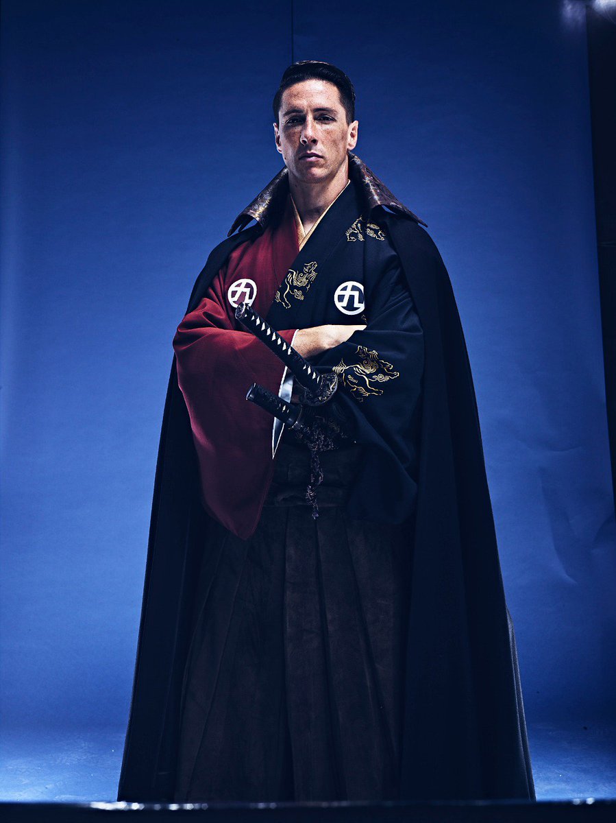 Fernando Torres Antes O Despues Me Tenia Que Vestir De Samurai Lo Hice Con Mis Amigos De Dazn Sigo Adaptandome A La Cultura Japonesa Sooner Or Later I Had