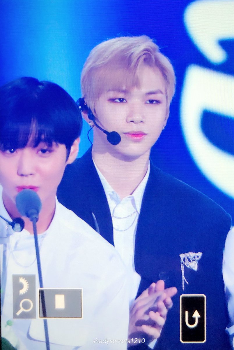 ShadySecret1210's tweet photo. 20180830 preview

#강다니엘 #kangdaniel
#워너원 #WannaOne https://t.co/Ca8gFH8CRj