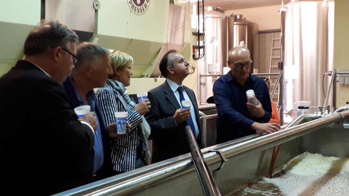 CARCThierry's tweet photo. Un bon cru en perspective #vendanges2018 #bonneil https://t.co/WUQiwBaU7a
