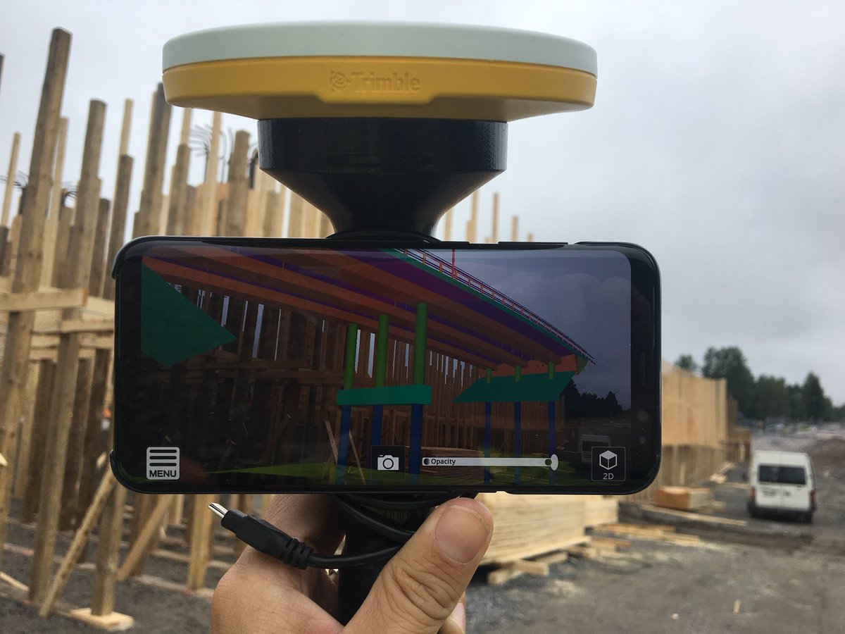 martinkriz4's tweet photo. Huikea teknologia - #trimblesitevision AR laite @Vt12Letke siltatyömaalla #trimbleconnect @Civilpoint https://t.co/cTqpfV3wk2