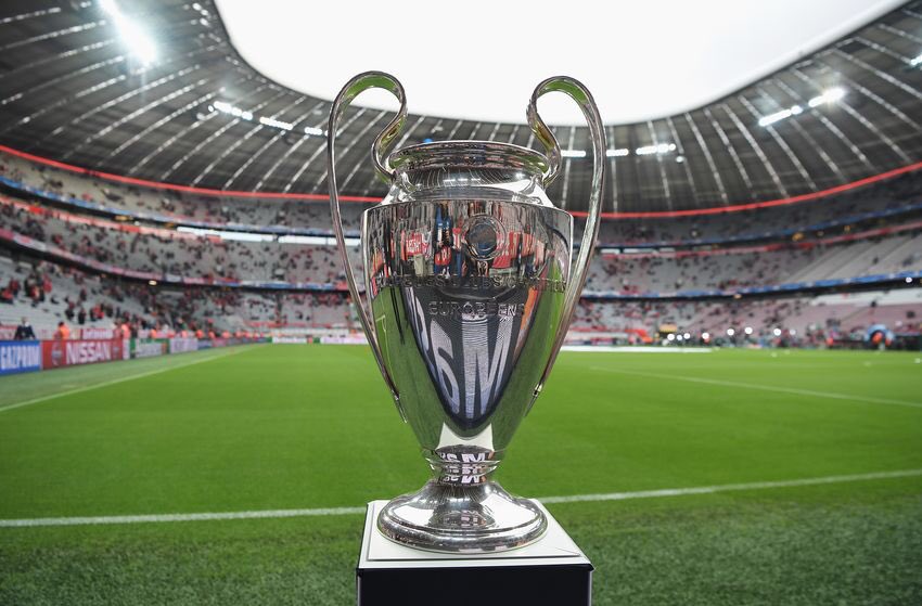 LinekersBars's tweet photo. Live from 6-00pm tonight in The World Famous Linekers Bar. The 2018/19 Champions League Draw, time for the big 💪 guns!  Ronaldo or Bale, Kane or Neymar, who will lift the cup next year? #linekers #ChampionsLeague #beers https://t.co/WV0SVgsIfW