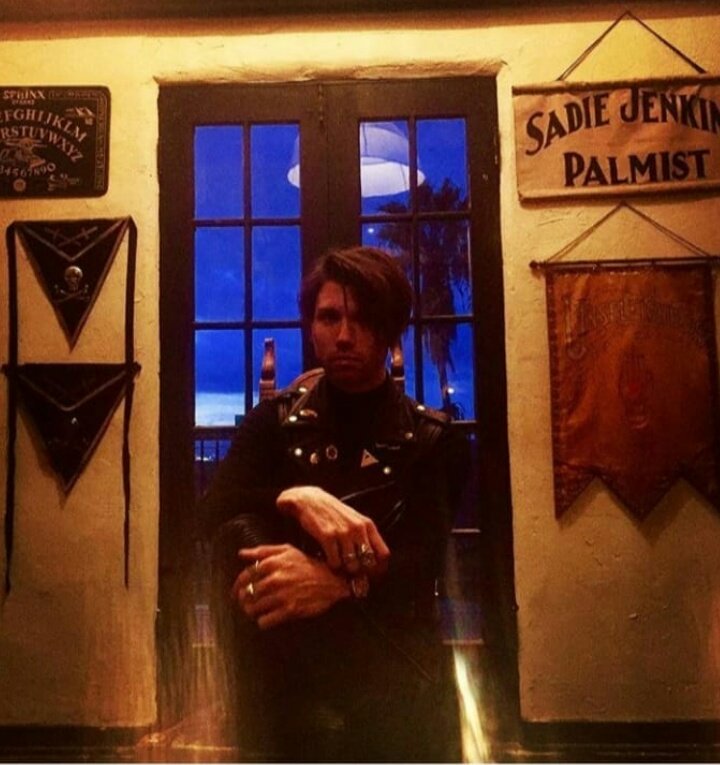 Happy birthday to ryan ross 