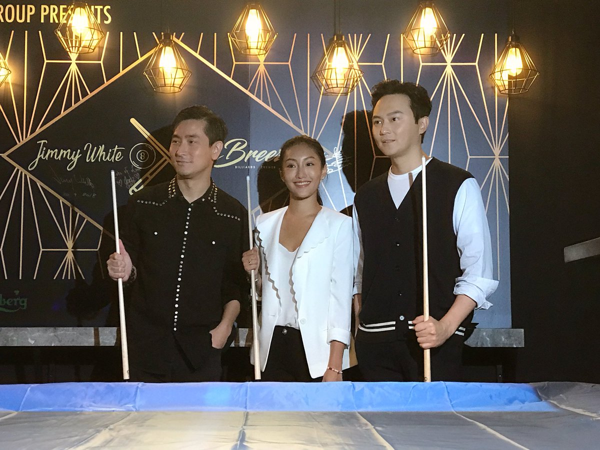 alicelam929's tweet photo. So excited to meet @jimmywhite147 tonight!
#hkartiste #singer #MC #AlexHung
#Breeze #billiard #8ball
#JessicaWong #ChilamCheung #RickyFan https://t.co/KqNdTUXgGf