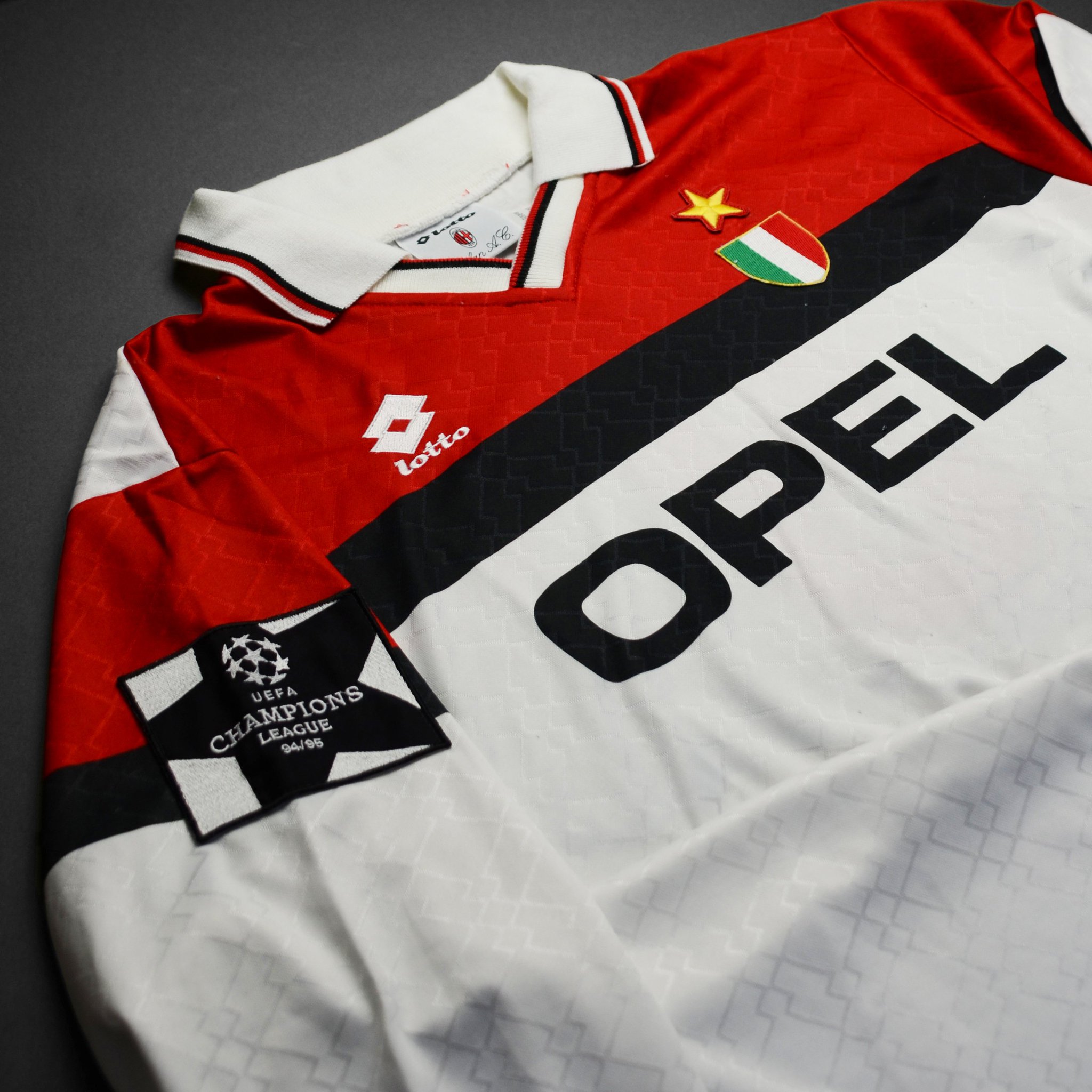 ウェア AC MILAN 94/95 CHAMPIONS LEAGUE Model ウェア AC MILAN 94/95 CHAMPIONS LEAGUE Model 1994-95 AC