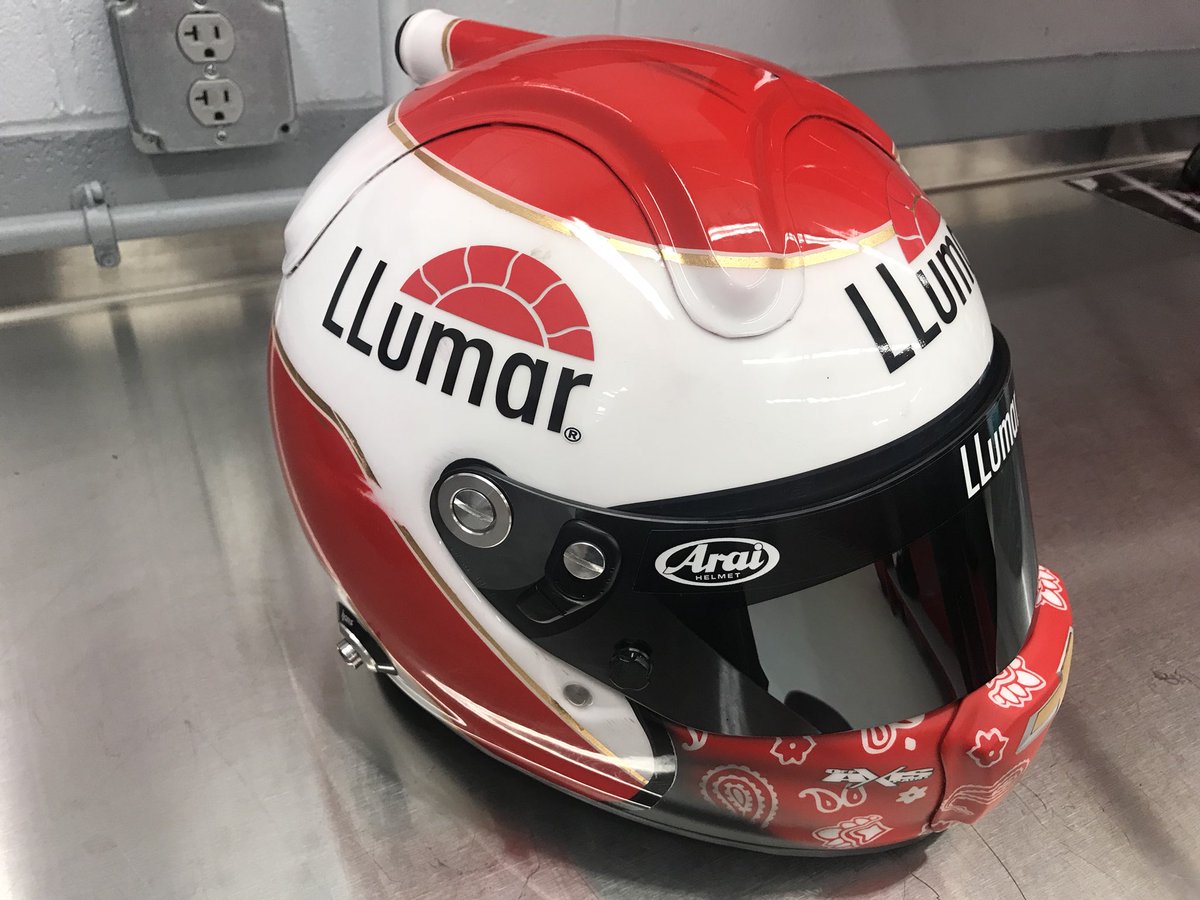 TeamHendrick's tweet photo. New partner, new gear. 👌 https://t.co/FsWuDd01zv