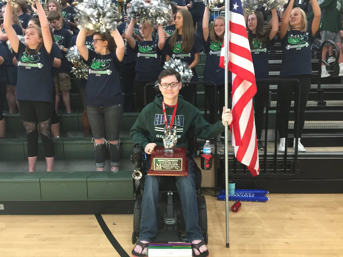 High5Sports's tweet photo. Thank you for helping us out with the trophy Dillon.  @FtballAtTheView #TeamoftheWeek @BuckFOX5 https://t.co/eEexlWkQOP