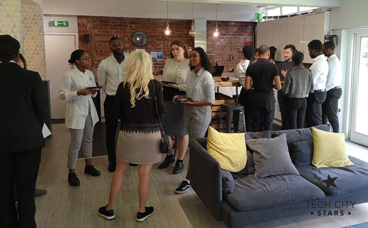 #EEWAP #GetInGoFar #DiversityMatters #DoAwesome ASSISTANT DIGITAL ACCOUNTANT APPRENTICESHIP IN Portman Square app.enrola.co.uk/opportunity/5b…