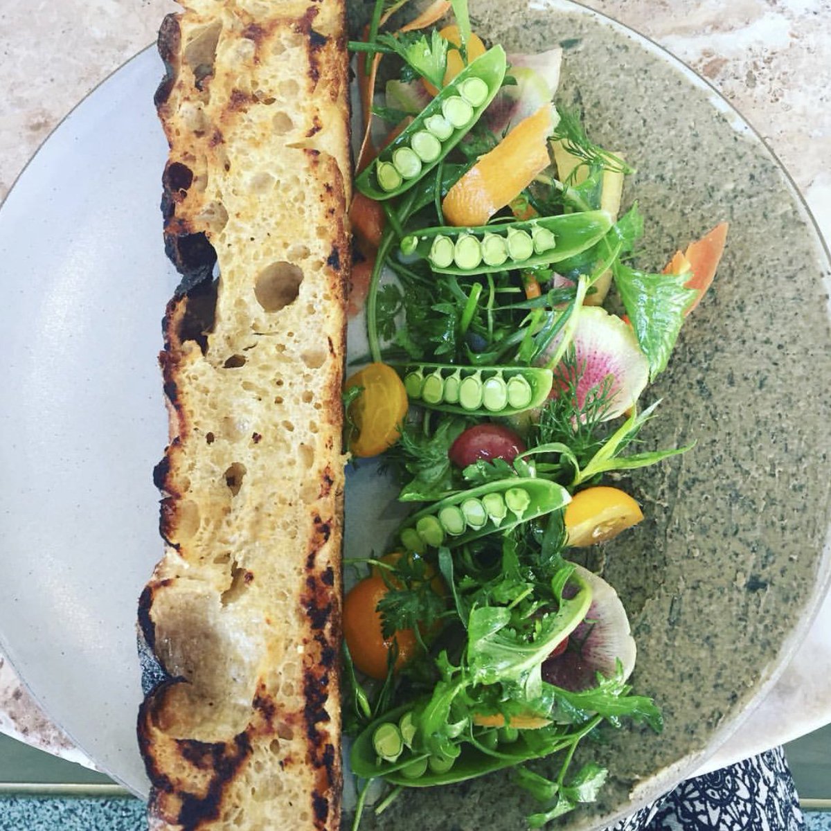 kitchentableapp's tweet photo. "Thank you for a wonderful evening! Stella provided expert advice on how to eat for your body type with insights to habits of each along with digestive coaching. She is an energetic, thoughtful host." - Jacquie #regram 📷: yogagals #kitchentable #lovenotes #ladiesgetpaid https://t.co/DFFL9EXekm