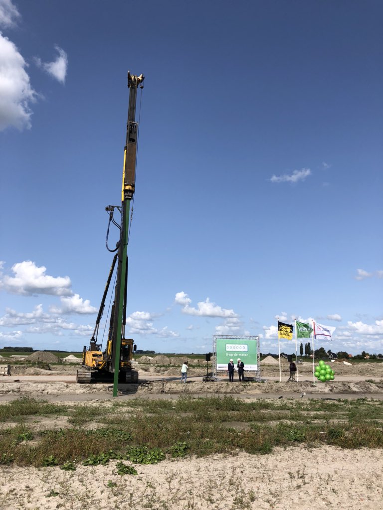 Eerste paal De Jonge Veenen fase 2E en F onder leiding van wethouder Jan Hordijk <a href="/Zuidplas/">Gemeente Zuidplas</a>