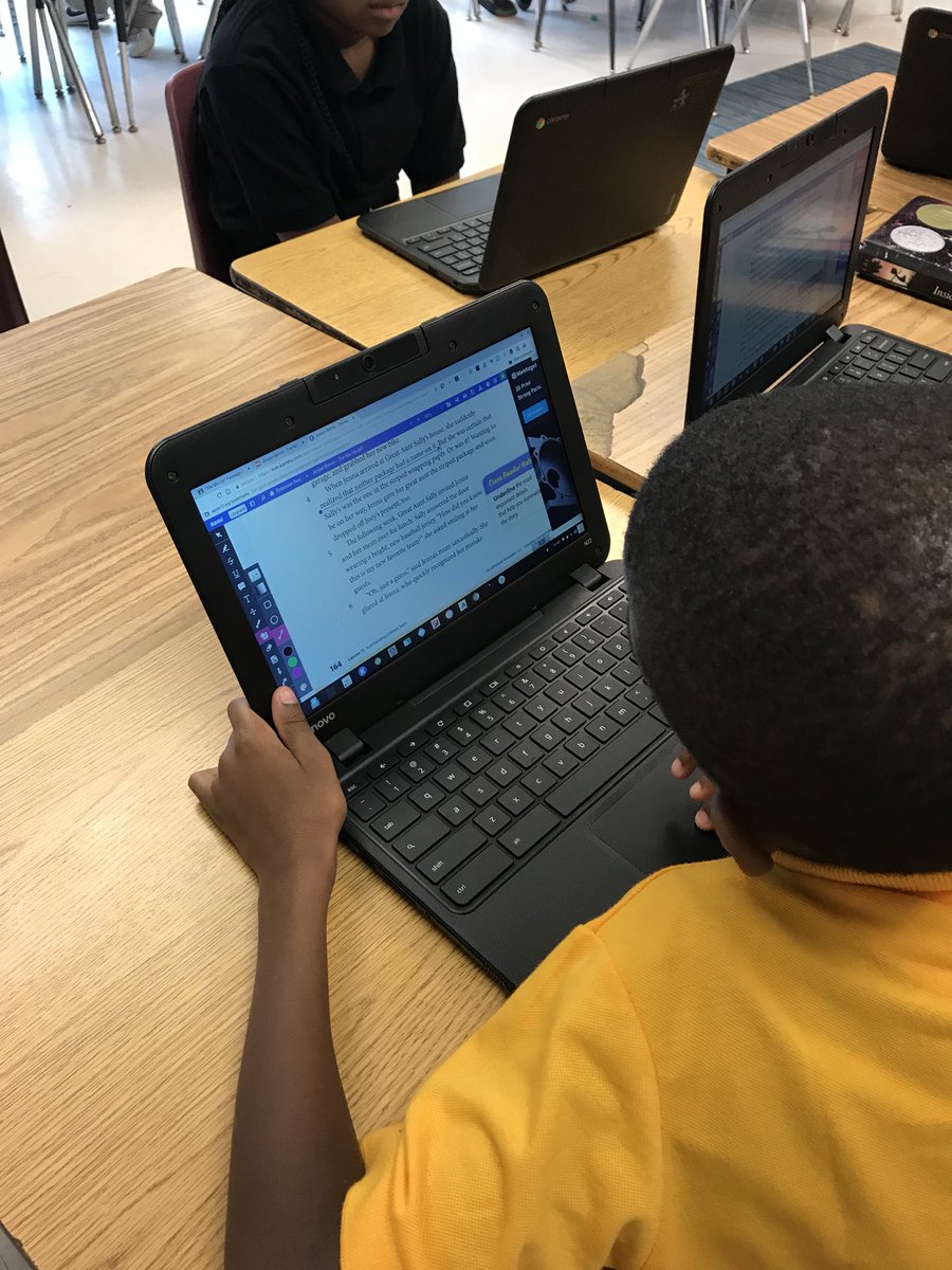 Woods_PFESela's tweet photo. Fourth graders are annotating the text using the Kami app with proficiency in @jamile_holmes class! #thepeytonway #readingformeaning #closereaderhabits @APSPeytonForest @APSITJAMES @peytonprincipal https://t.co/rxzeGbnTAk