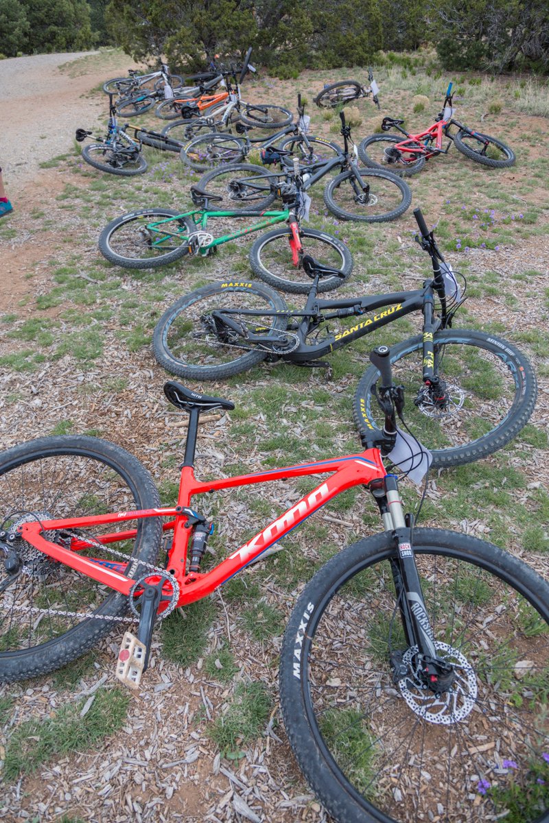 outsidesantafe's tweet photo. Fun is in the forecast at #OutsideBikeandBrew. #MountainBiking #GravelGrinder #Funduro #BikeDemos #LiveMusic #CraftBeer #FoodTrucks #Camping and more! Come out to @GlorietaCampsNM this #LaborDay weekend for fun on two wheels. https://t.co/FfF0mP0jTO