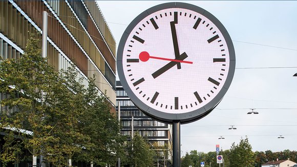 NBello10's tweet photo. Experts warn #organisations must be ‘responsive and agile’ to workers’ needs as traditional hours are shunned https://t.co/4esjJmNTV6 https://t.co/7v7LJga7S8