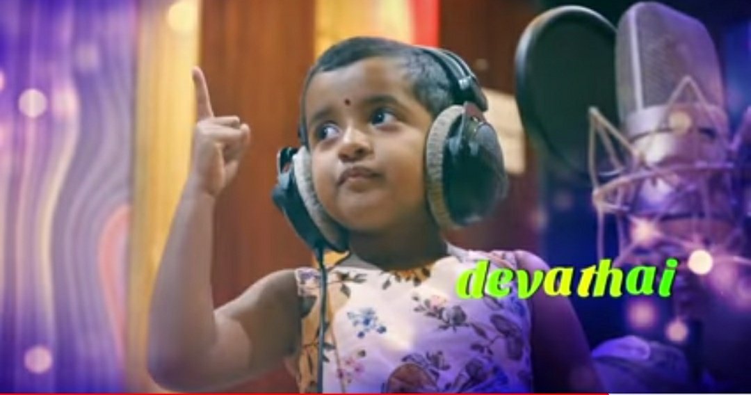 raghul_sk_bro's tweet photo. #Devadhai Yar intha devadhai ??? β€οΈβ€οΈβ€οΈβ€οΈβ€οΈ Lovely voice . I feel i am in heaven at the time of hearing this song . Its a great thingππππβ€οΈβ€οΈβ€οΈ lovely one #Fastest1CrViewsForVaayadiLyricVideo @Siva_Kartikeyan @Arunrajakamaraj @Darshan_Offl https://t.co/pFvR2cJnvT