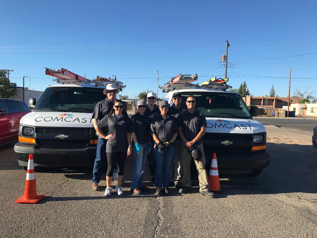 ComcastNM's tweet photo. #TBT to a fun and productive day our team had participating in the @cabq #ONEABQ challenge helping to improve a local senior citizen's home. We believe service empowers change and helps create stronger, more vibrant communities. #ThisIsABQ https://t.co/2wsQB8Wddn