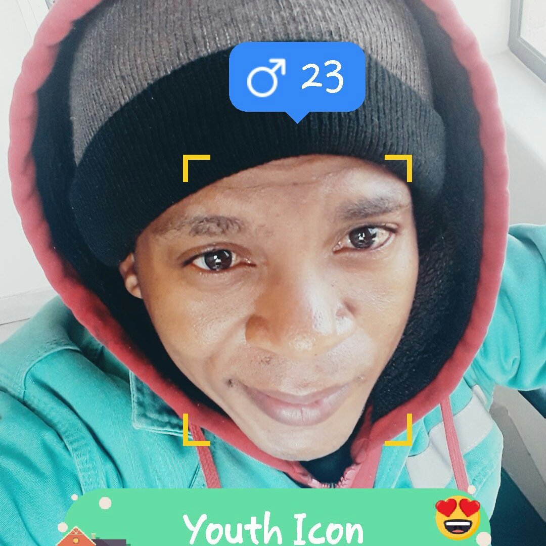 KayGzow's tweet photo. #NewProfilePic https://t.co/CXXqhnDiAr