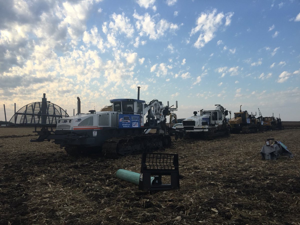 Hol_Drainage's tweet photo. Tilting demos are a “GO” today at the Iowa #FarmProgressShow ! Come out and watch us plow in a whole lot of @TimewellPipe .
#FPS18 #FPS2018 #AgDrainage #WaterManagement https://t.co/WJmmZ4QbjZ