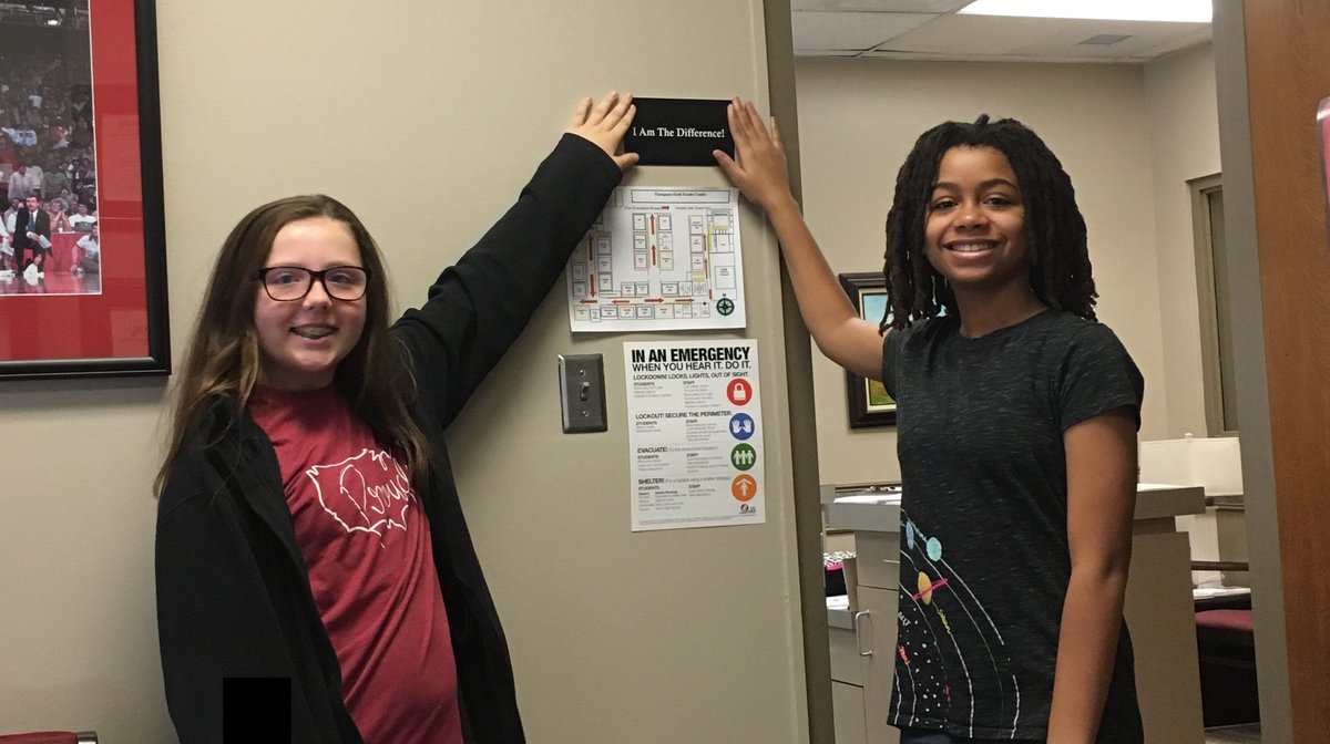 SteeleThoughts's tweet photo. 2 of our student leaders just stopped by my office to touch the sign: “I AM THE DIFFERENCE!”
Yeah... that fires me up!
#TSGCpride https://t.co/Mgn7hqkBe0
