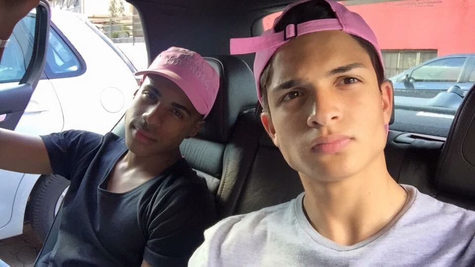 theonlyched's tweet photo. #GlowUpChallenge friendship edition @NotShak 💕 https://t.co/zFtf3JzO6O
