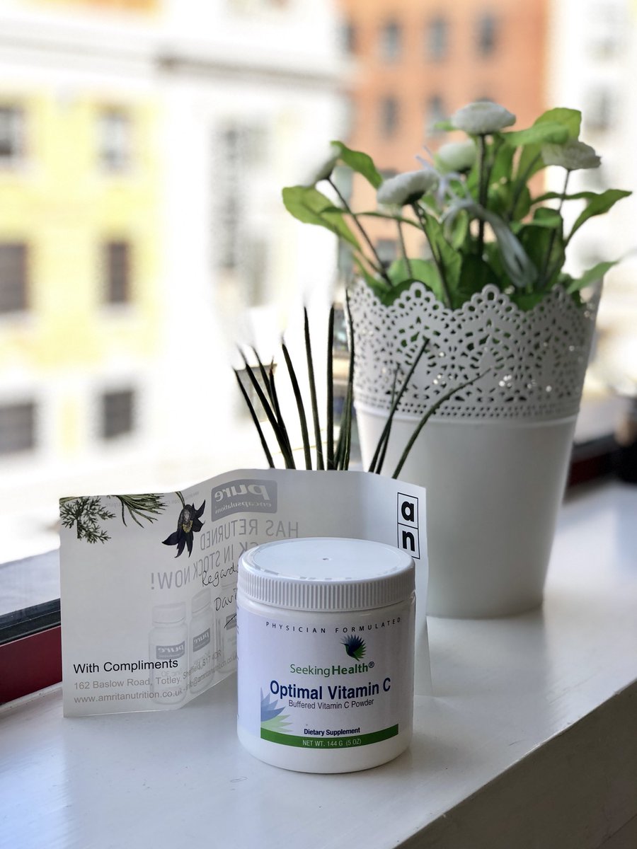 When you mention to your client that you’re feeling a little under the weather and they send you some Vitamin C to keep your immune system going - thanks <a href="/amritanutrition/">Amrita Nutrition</a>! ❤️🤧🌱