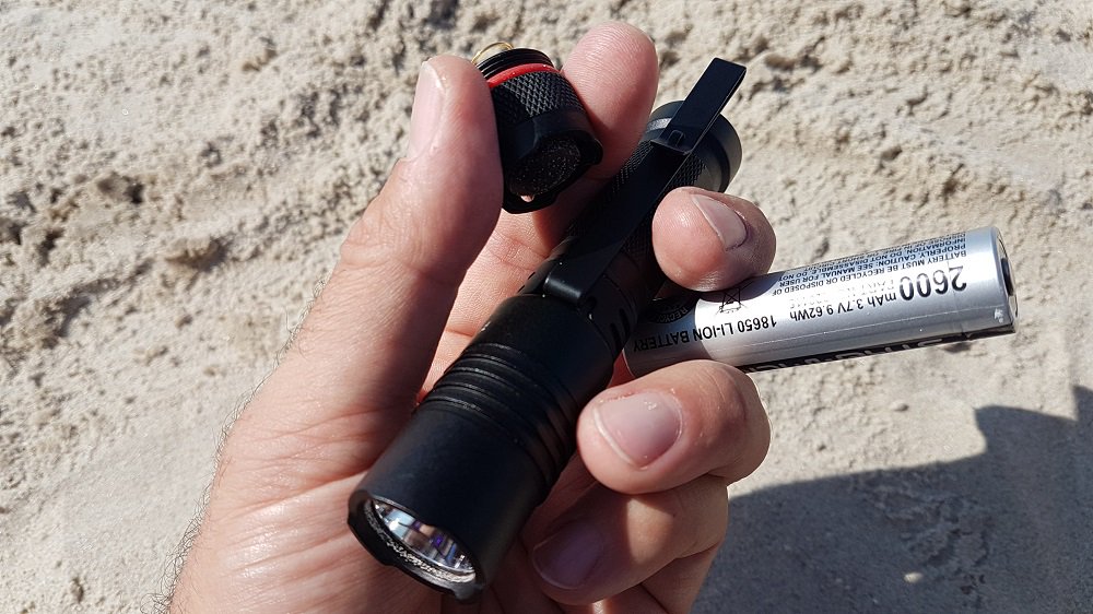 DPMHAUS1's tweet photo. The compact, ultra-bright @Streamlight #ProTac #2LX USB is a solid option for an emergency preparedness #flashlight, ideal for your everyday carry setup. #MONCh #GearBox approved. https://t.co/lfyQD7oyq2 #edc #tacticalgear https://t.co/KjERGlldsJ