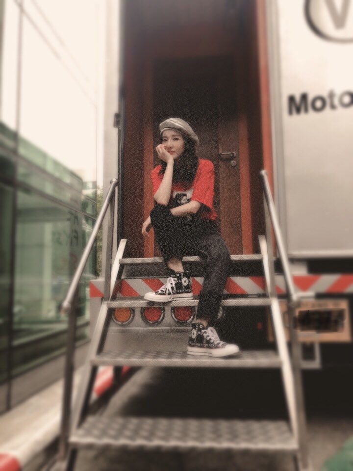 krungy21's tweet photo. 퇴근 https://t.co/N6mnKUg7wG