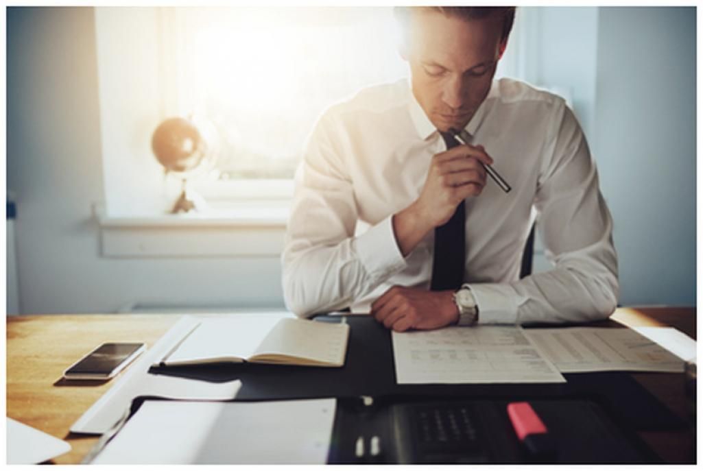 4 Tips for a Winning #Consultant CV by <a href="/StandOutCVTeam/">StandOut CV</a> buff.ly/2GaAfYI via <a href="/Social_Hire/">Social-Hire.com</a> #CVAdvice