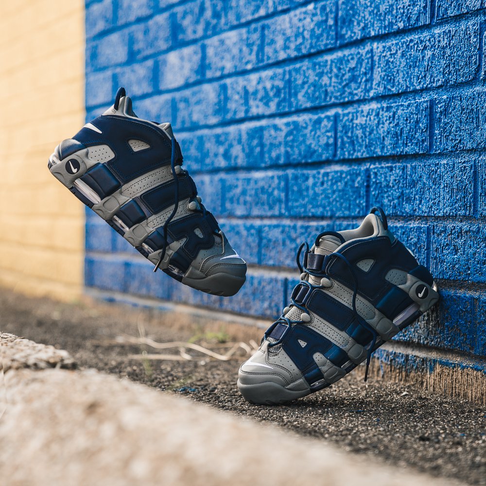 nike air more uptempo cool grey 