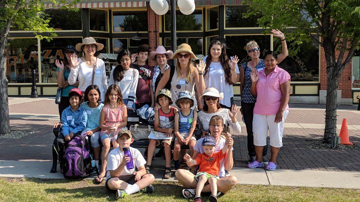 rotarycchp's tweet photo. We are very proud to have a wonderful relationship with the South Calgary Community Resource Center. This year we have them a number of tickets to attend #heritagepark and enjoy some time with their families.  #district5360
#rccheritagepark
#rcchp #district5360 @SWCRC_YYC https://t.co/WGh7egAueE