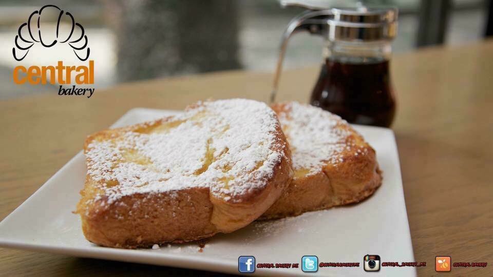 Hoy es día de desayunarte una riquísima #TostadaFrancesa. #YoSoyCentral #CentralBakery