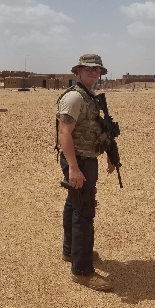 bevlindeman's tweet photo. My son is deployed and sent me this pic. This is his face when he thinks I’m being emotionally dramatic. He’s saying, “Really mom? Really? Calm down, I’m fine.” Haha Love it❤️ #AirMom #USAF #ProtectingOurFreedom https://t.co/dLa5W1Xj4L