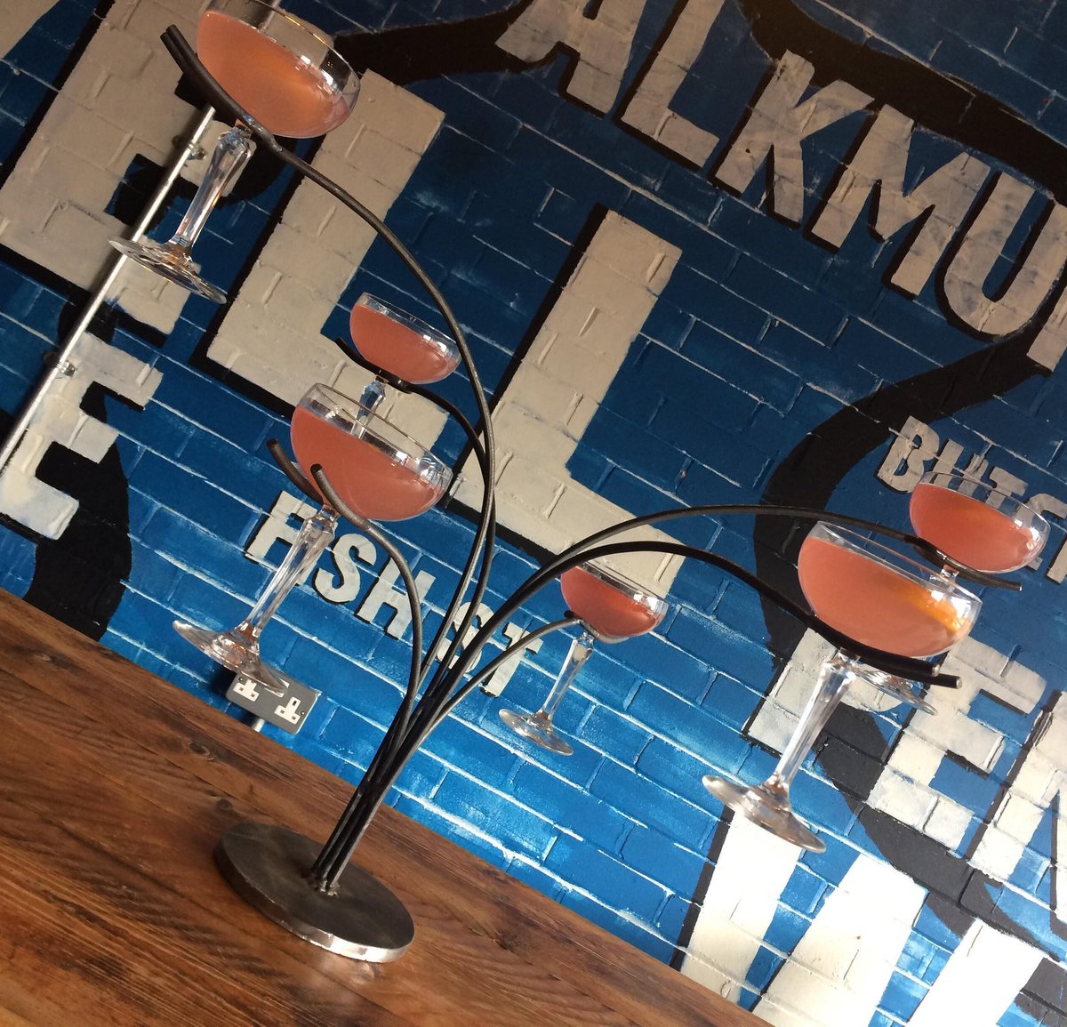 albertcofrank's tweet photo. Coming soon π³π²π΄
The question is what martinis would you like to get on our trees?
And should we do a gin tree as well?
#martinitree #tree #martini #cocktails #funkyfrankwell #shrewsbury #pourhouseshrews https://t.co/j3C8lBZg3r