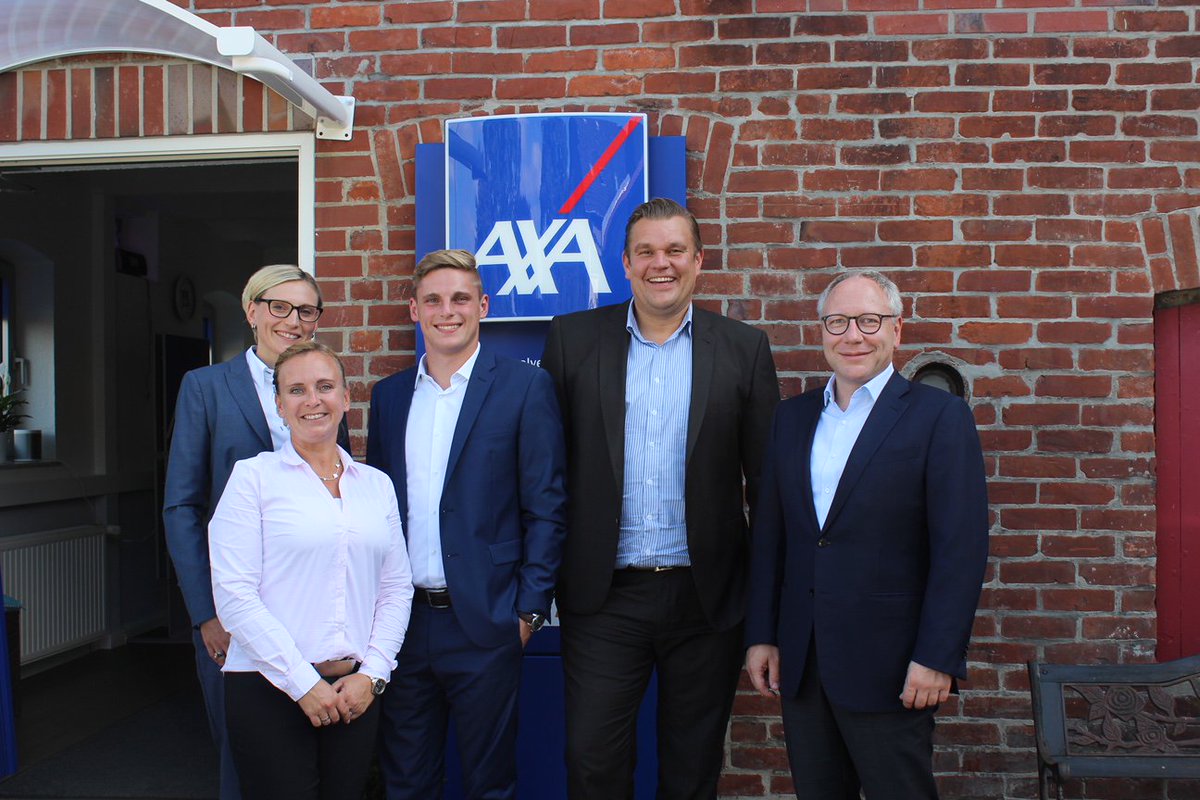 Axa Deutschland Sur Twitter Auf Seiner Standortreise Besucht Alexander Vollert Ceo Axa Deutschland Auch Axa Agenturen Makler Und Startups Hier Ist Er Vor Ort Bei Der Axa Regionalvertretung Nils Wirth In