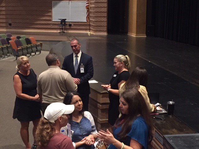 SCUC Science (@scucscience) on Twitter photo On-Ramps Parent Night presented by Jennifer Mullins of UT Austin was a great success! Our On-Ramps teachers are helping SCUC students "experience college before college"! <a href="/SCUCISD/">SchertzCiboloUC ISD</a> <a href="/Steele78108/">Steele High School</a> <a href="/SamuelClemensHS/">Clemens High School</a> #UTOnRamps On-Ramps Parent Night presented by Jennifer Mullins of UT Austin was a great success! Our On-Ramps teachers are helping SCUC students "experience college before college"! <a href="/SCUCISD/">SchertzCiboloUC ISD</a> <a href="/Steele78108/">Steele High School</a> <a href="/SamuelClemensHS/">Clemens High School</a> #UTOnRamps