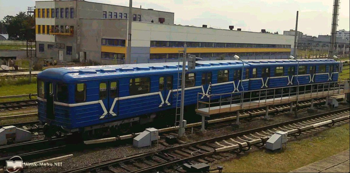 молодоженов картинки минских метровагонов таком