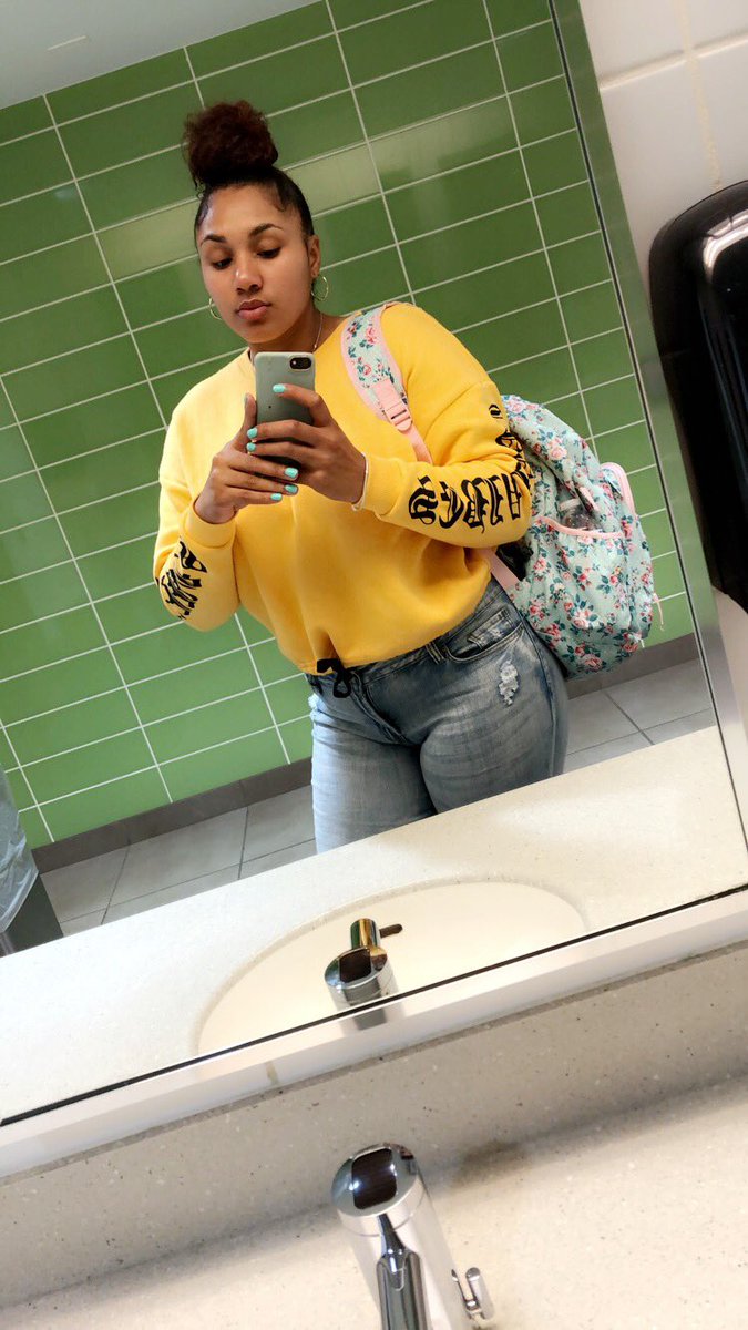 bigleagueness's tweet image. #schoolflow