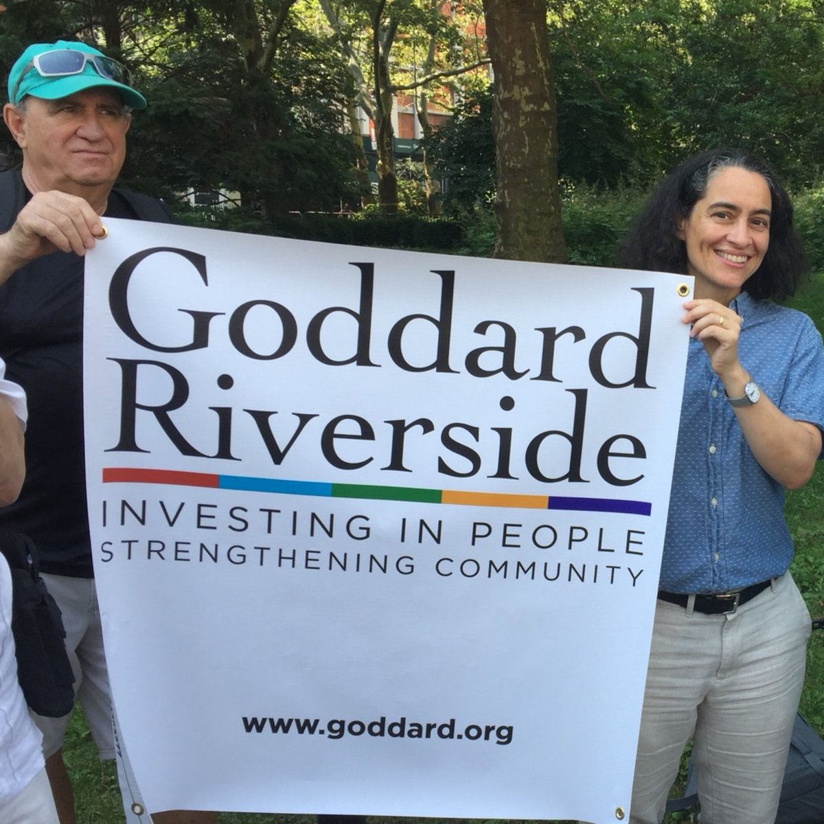 GoddardRiv's tweet photo. Proud to stand with Michael McKee @tenantspacny @Met_Council & @realrentreform and all the tenant advocates fighting for fair housing policies in New York! Tenants must not be silenced by the @thersanyc. #TenantPower #poderinquilinx https://t.co/LzHeid4dVJ