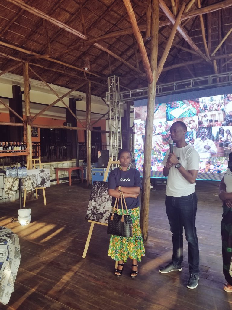 SaveApp_HQ's tweet photo. #Solange is the president of #Kangukarubyiruko from Rutsiro and her group is the second group with many transactions on #SAVE and the first in #Rutsiro with over 900,000frw #AllTogether #SAVEPilot https://t.co/ux1qmtkYOi