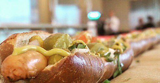 thesavagewiener's tweet image. A Chicago restaurant recently made a 44-foot long hotdog! That’s a big wiener! They unofficially made the world’s largest Chicago Style Hot Dog! The hot dog is topped with mustard, chopped onions, relish, tomatoes, and celery salt!!! #NowThatsBig #JumboSized