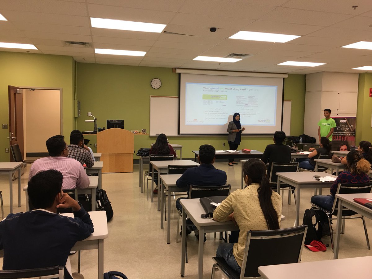 SLCintl's tweet photo. International students have arrived to the @whatsinsideslc orientation in #Brockville &amp; #Cornwall ! Welcome to 🇨🇦!!! https://t.co/SqcKYV8lOW