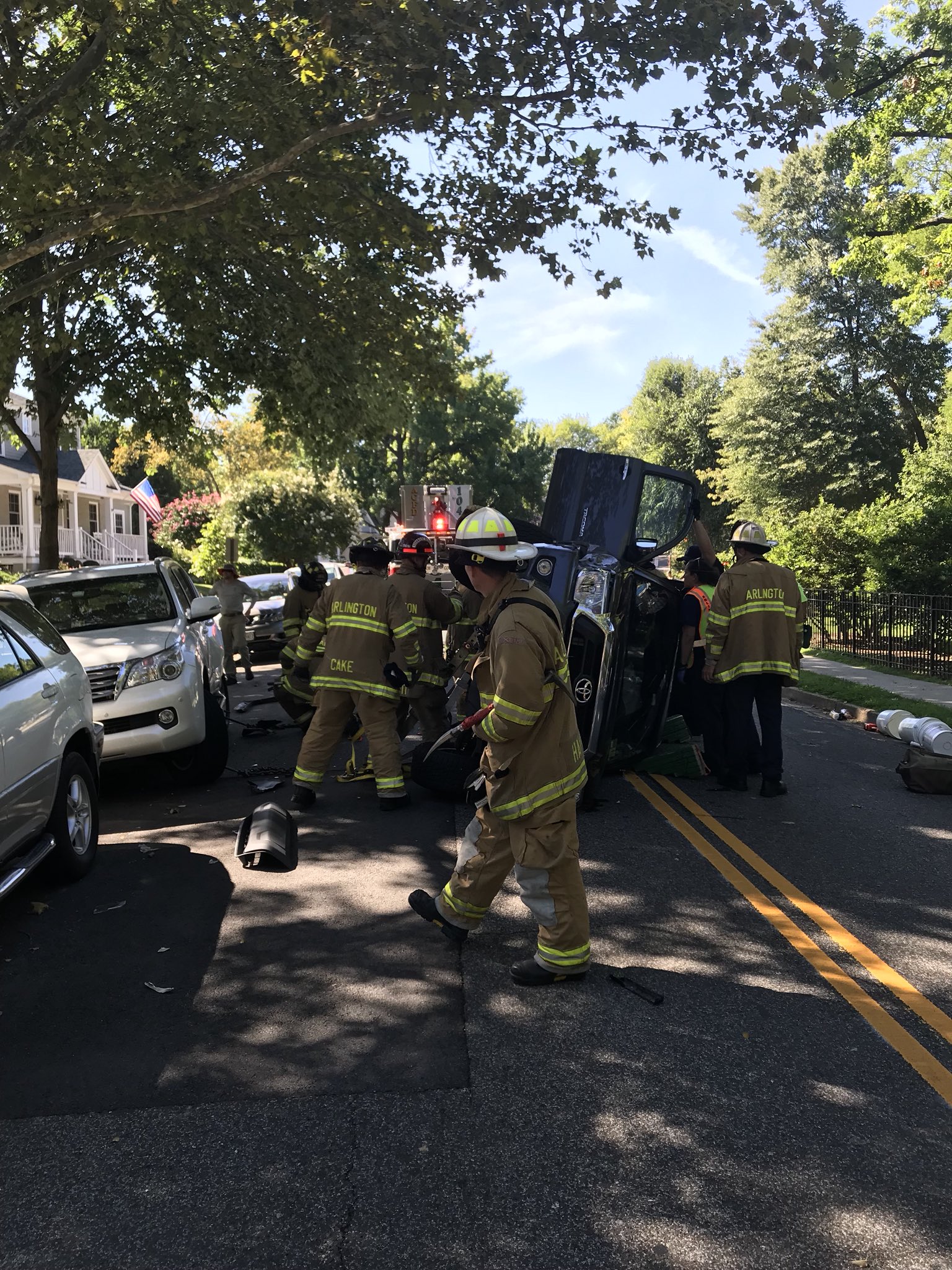 Arlington Fire on Twitter "Crews extricated, treated & transported one