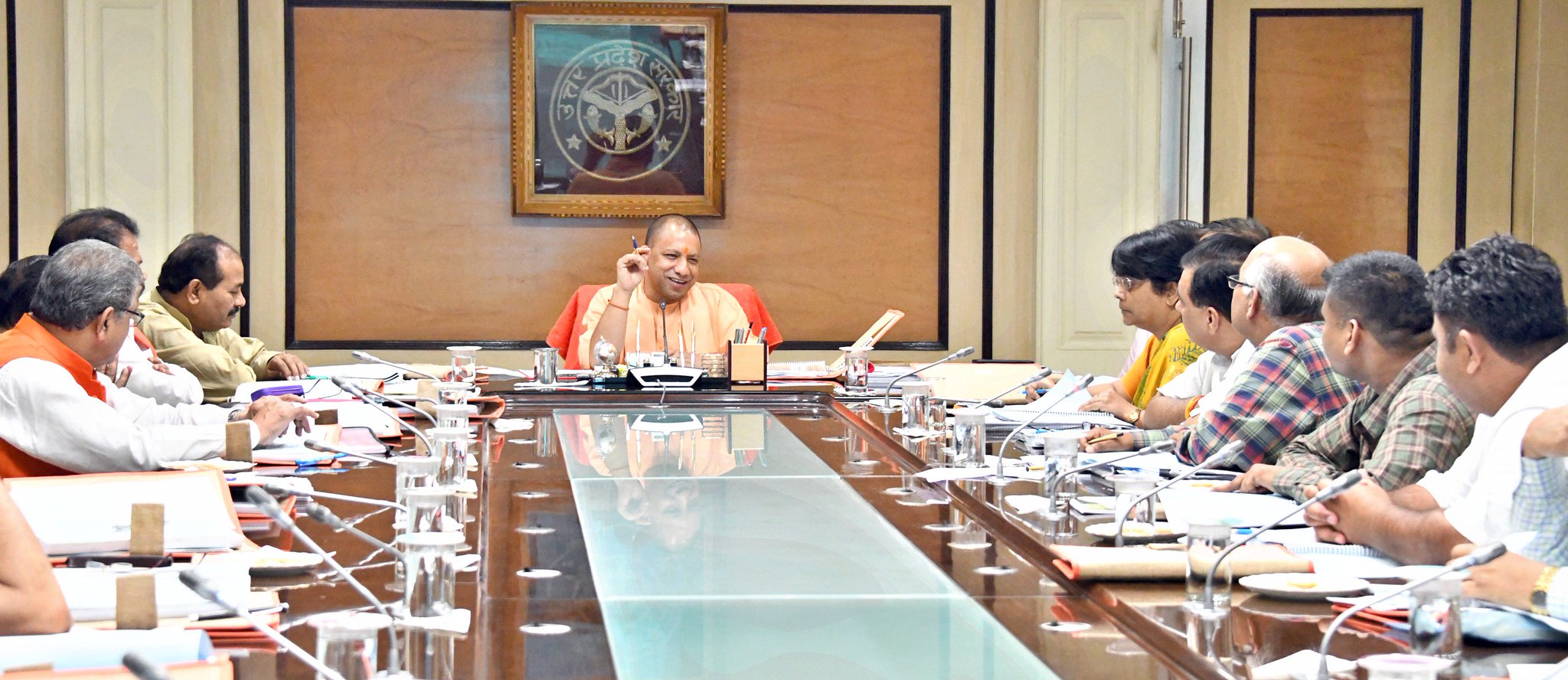 CM Office, GoUP on Twitter: "#UPCM श्री #YogiAdityanath की अध्यक्षता में आज  शास्त्री भवन में उत्तर प्रदेश राज्य वन्य जीव बोर्ड की 8वीं बैठक सम्पन्न  हुई।… https://t.co ...